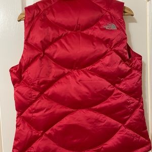 Women’s THE NORTHFACE 550 vest
